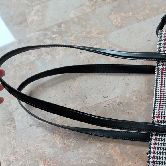 Ralph Lauren Red Black And White Purse - Picture 4 of 16